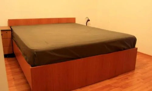 Proprietar, inchiriez apartament 4 camere in zona mall Vitan.
