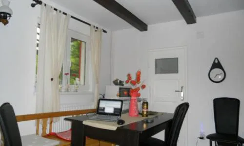 Cea mai frumoasa Casa de Vacanta este de Vanzare acum !!