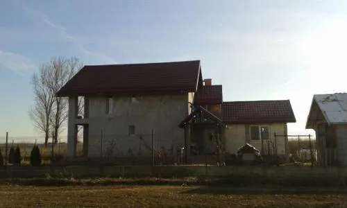 V?nd vila -casa vacanta +teren intravilan 3300m2