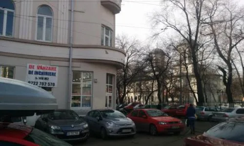 Proprietar, v?nd spa?iu comercial ultracentral