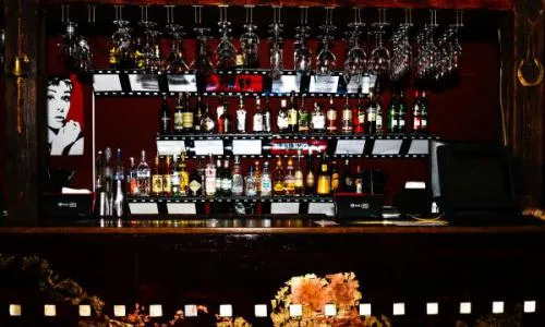 Spatiu comercial, ieftin, Bucuresti, zona Piata Romana, 20000 ?, imobiliare Bucuresti