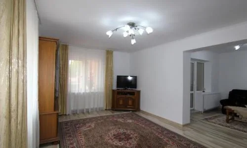 Casa de Vanzare in Busteni zona Poiana Tapului
