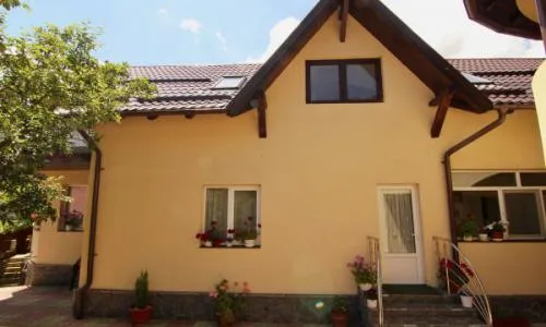 Casa de Vanzare in Busteni zona Poiana Tapului