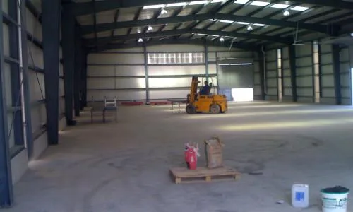 Inchiriez hala depozitare/productie + birouri