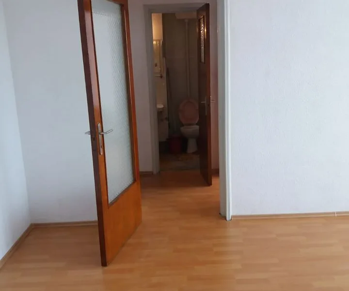 VAND AP. CU 2 CAMERE BERCENI,bdul ALEXANDRU OBREGIA sect 4 BUCURESTI