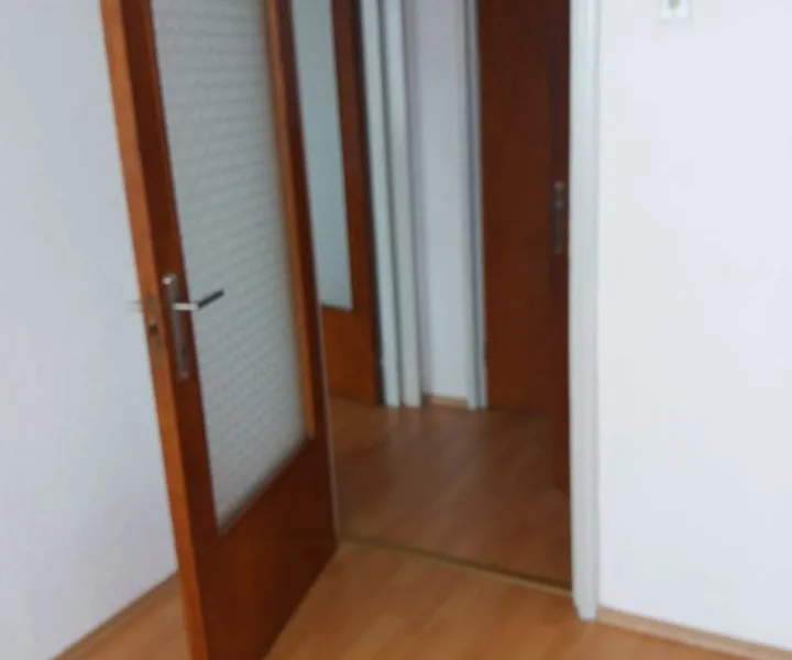 VAND AP. CU 2 CAMERE BERCENI,bdul ALEXANDRU OBREGIA sect 4 BUCURESTI