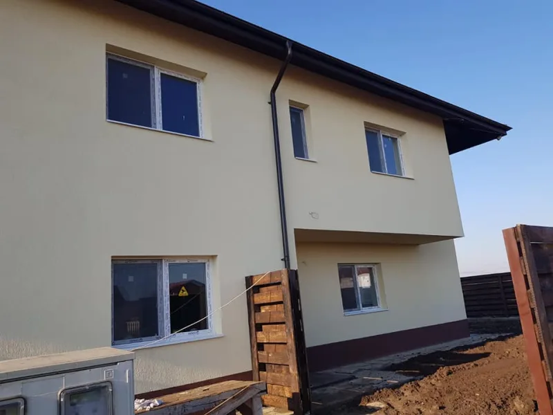 Casa de vanzare , proprietar , 5 camere , 3 bai , 230 mp curte Domnesti-Ilfov