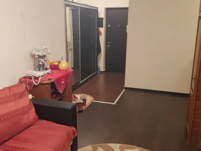 Apartament 2 camere cu curte