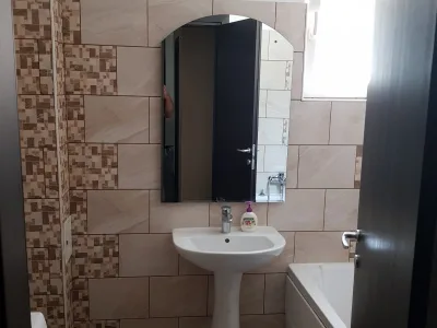 Apartament 2 camere cu curte