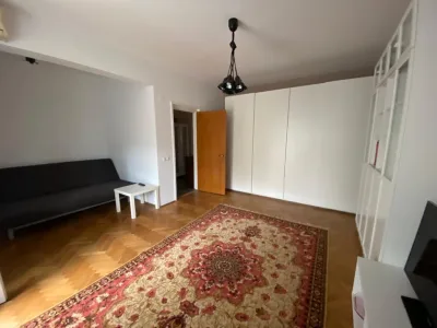 Inchiriere Apartament 2 camere in vila Pajura - 450 Euro