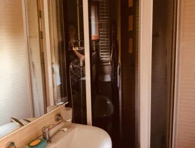 Inchiriere garsoniera transformata in 2 camere Mall Vitan