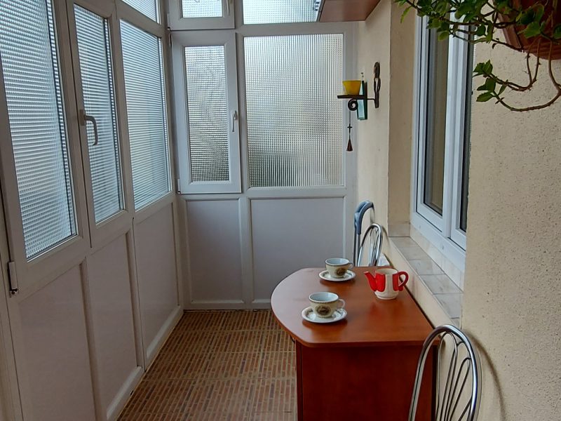 Inchiriez apartament 3 camere, utilat si mobilat