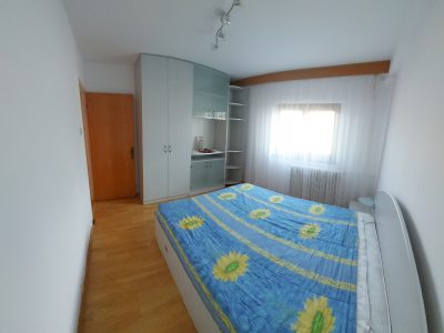 Inchiriez apartament 3 camere, utilat si mobilat
