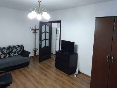 Inchiriez garsoniera Trapezului