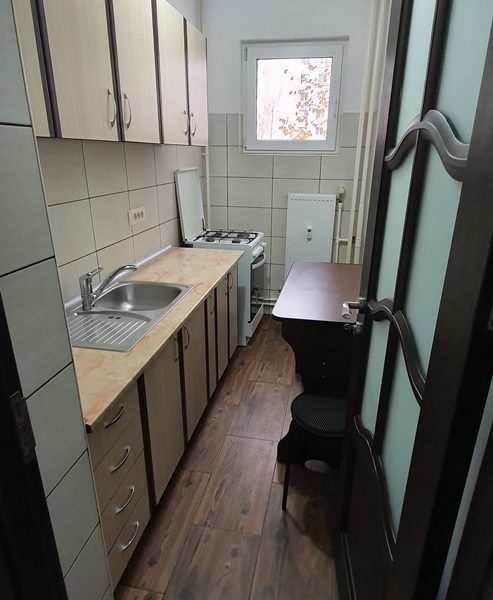 Inchiriez garsoniera Trapezului