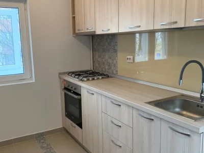 Inchiriez apartament 2 camere