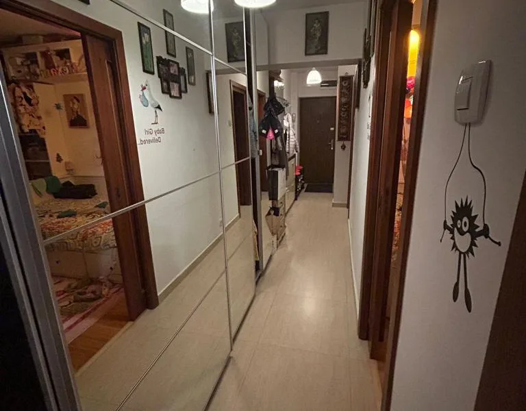 Ap 3 cam Bulevardul Ghencea pret 119.500 euro