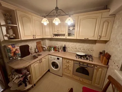 Ap 3 cam Bulevardul Ghencea pret 119.500 euro