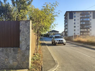 Proprietar: vand 500 m2 de teren intr-o comunitate frumoasa