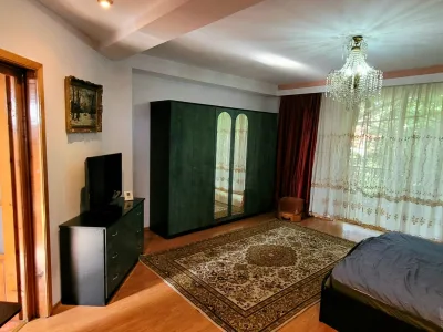 VILA SPATIOASA DE INCHIRIAT / VANZARE SECTOR 2