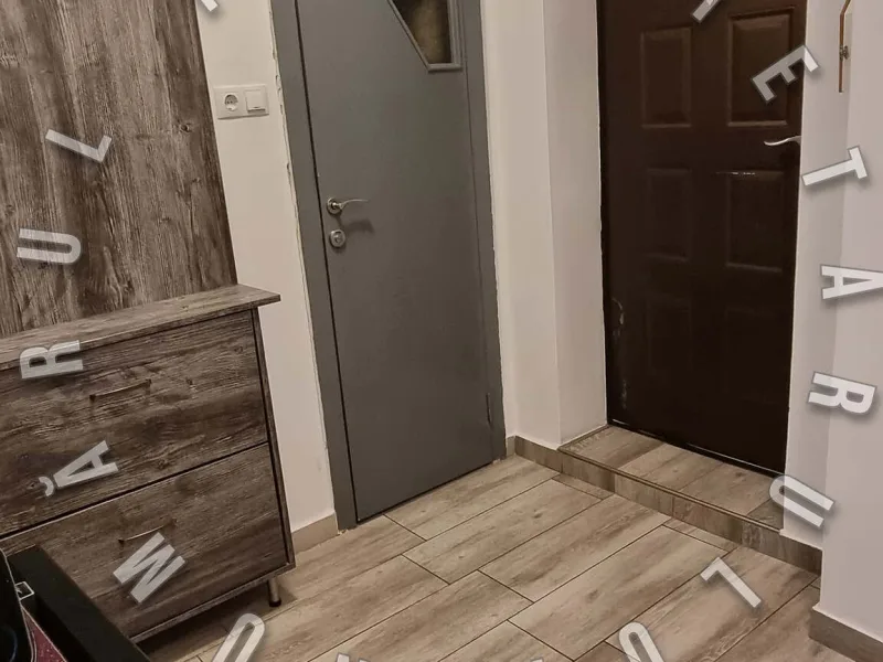 apartament semidecomandat, 2 camere – Astra