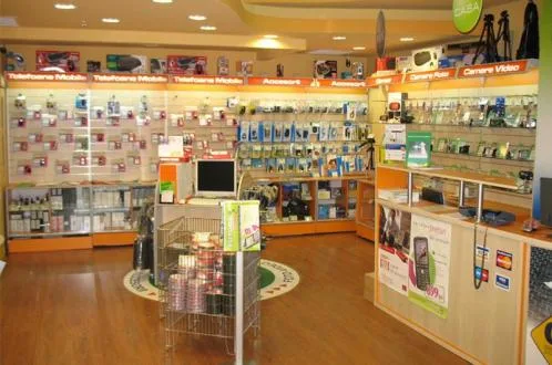 Ploiesti - Solutii complete de mobilare a magazinelor