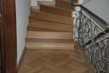 Parchet - scari interioare din lemn si produse montaj parchet - Cluj Napoca