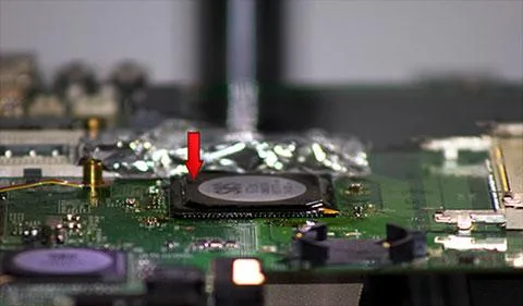 Reparatii laptopuri - telefoane mobile