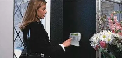 Inchirieri - vanzari si service nacele si platforme ridicatoare - Batesti / Prahova