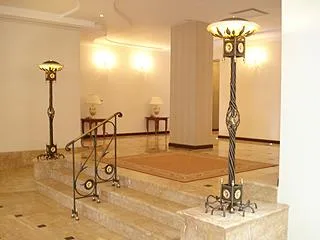 Scari - balustrade si copertine din fier forjat - Sibiu