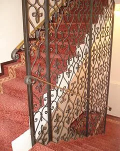 Scari - balustrade si copertine din fier forjat - Sibiu