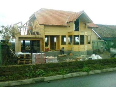 Case din lemn masiv - Comuna Bistra / Alba