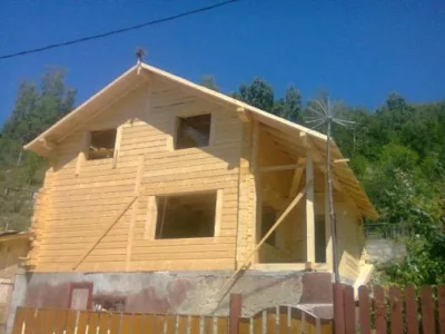 Case din lemn masiv - Comuna Bistra / Alba