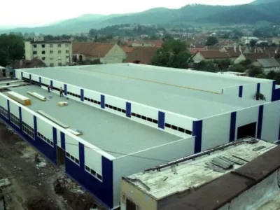 Hale metalice industriale - Prefabricate beton Bacau