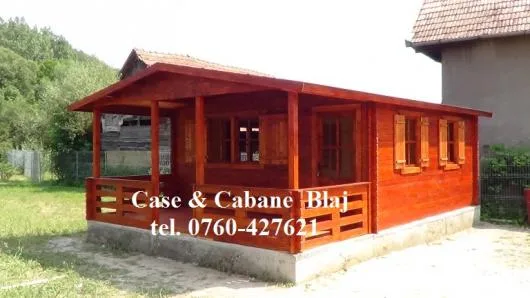 Case din lemn masiv - Blaj