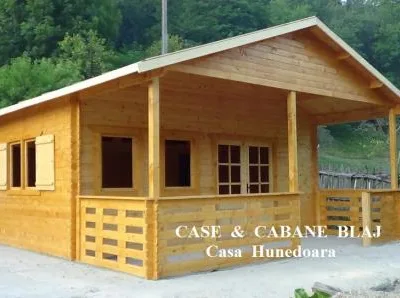 Case din lemn masiv - Blaj