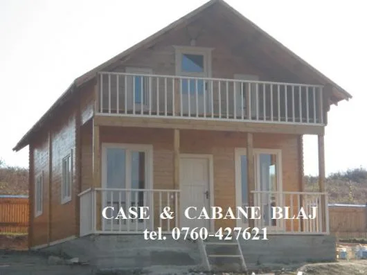 Case din lemn masiv - Blaj
