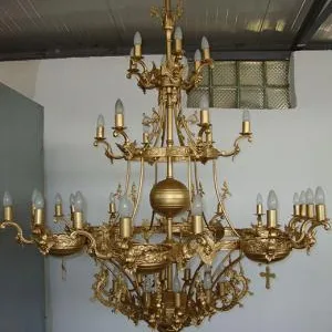 Clopote de biserica - statui - obiecte bisericesti si de arta - Ramnicu Valcea