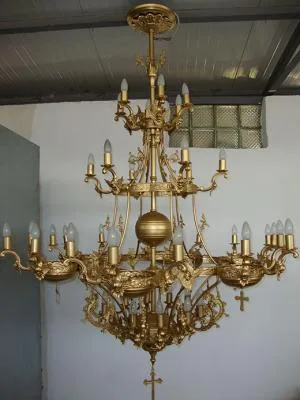 Clopote de biserica - statui - obiecte bisericesti si de arta - Ramnicu Valcea
