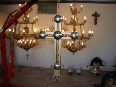 Clopote de biserica - statui - obiecte bisericesti si de arta - Ramnicu Valcea