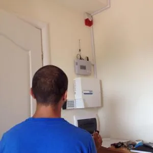 CAR MEDIA CENTER instalare si comercializare sisteme antiefractie Focsani