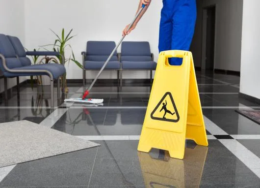 Easy Clean Romgrup Servicii curatenie Bucuresti