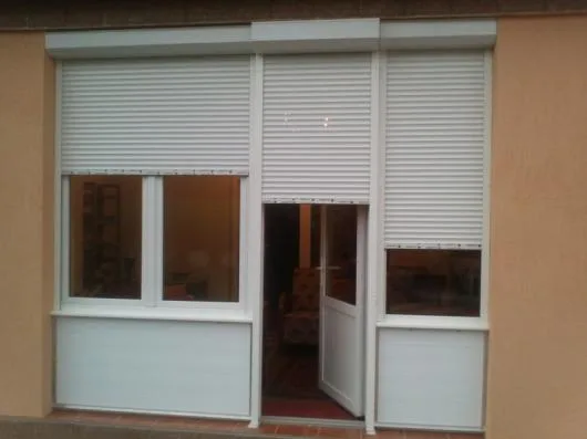 Producator rulouri exterioare si plase insecte - Cluj Napoca