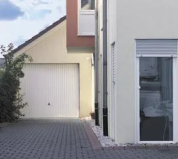 Usi si porti de garaj - de interior si industriale - Bucuresti