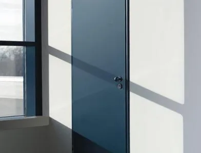 Usi si porti de garaj - de interior si industriale - Bucuresti