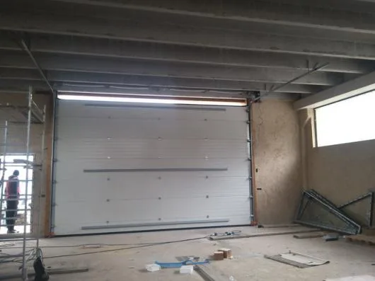 Usi de garaj - usi industriale - automatizari - Falticeni / Suceava