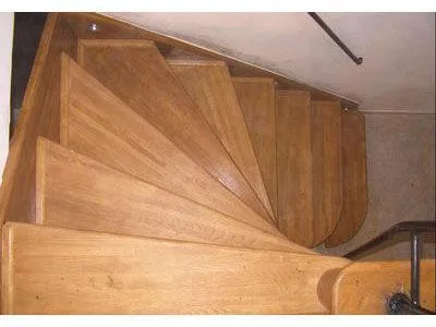 Scari interioare din lemn - Piatra Neamt