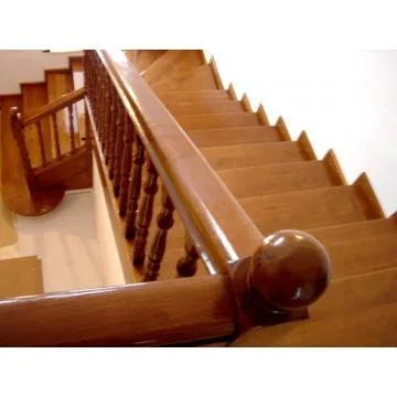 Scari interioare din lemn - Piatra Neamt