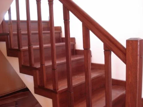 Scari interioare din lemn - Piatra Neamt