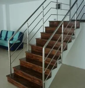 Scari interioare din lemn - Piatra Neamt